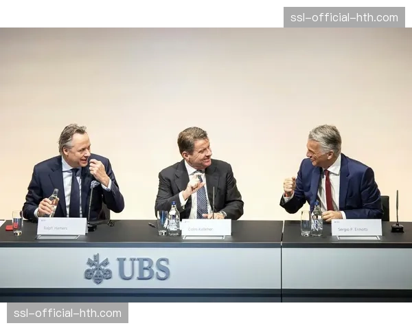 瑞士检方就此前欧足联高层腐败案展开新一轮调查，涉及转播合同