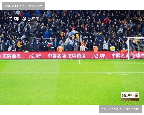 英国国家足球博物馆举办“足球与时尚”特展