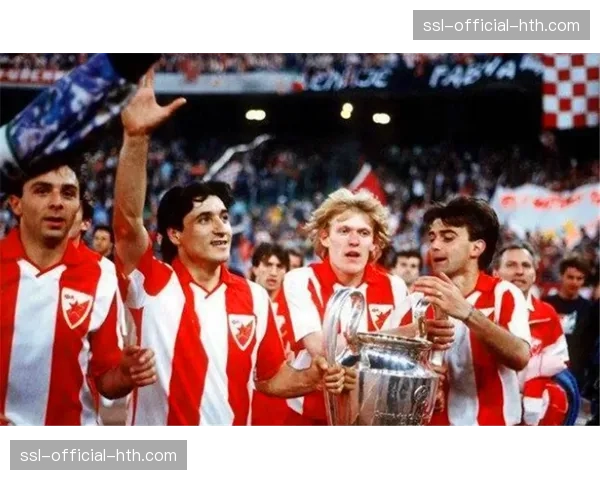 巴西队进球后集体跳起“鸽子舞”,致敬已故球王贝利